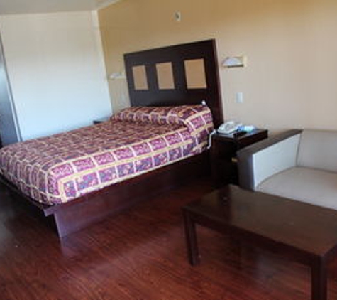 Budget Inn & Suites Of Santa Ana - Santa Ana, CA