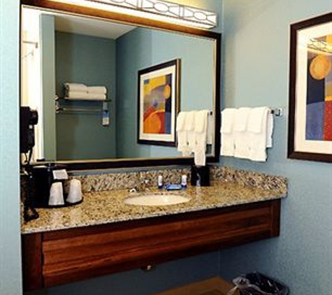 Fairfield Inn & Suites - Slippery Rock, PA