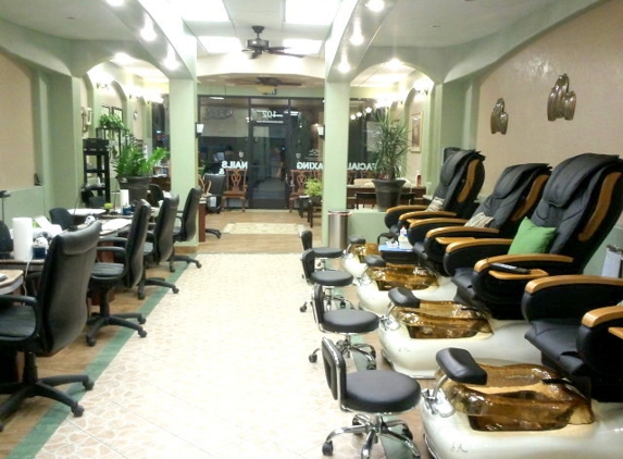 Karrma Nails & Spa - Norco, CA