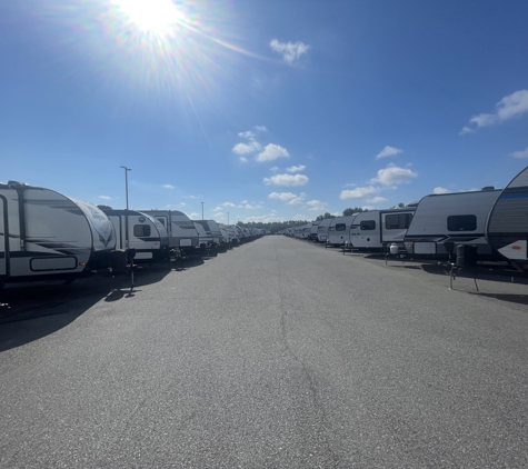 Camping World RV Sales - Lake Park, GA