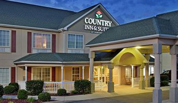 Country Inns & Suites - Somerset, KY