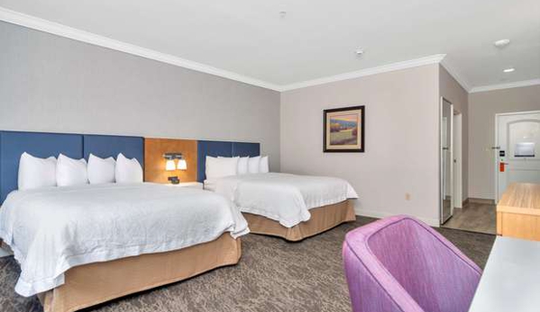 Hampton Inn & Suites - Fort Worth, TX