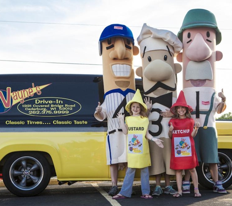 Wayne's Drive-In - Cedarburg, WI