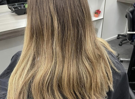 Creative Image Hairdressers - Kambah, ACT