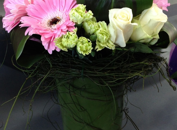 Olivieri's Florist - Doyalson North, NSW