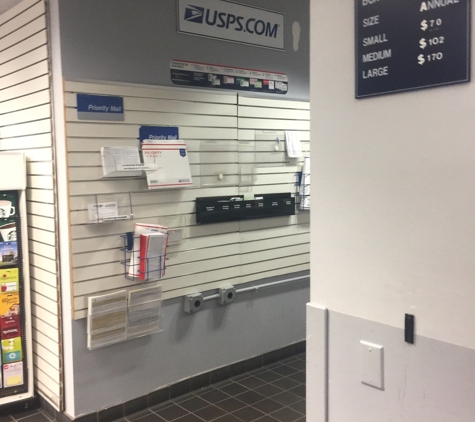 United States Postal Service - New Haven, CT