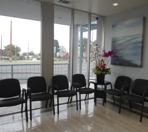 South Bay Dental Care - Lawndale, CA