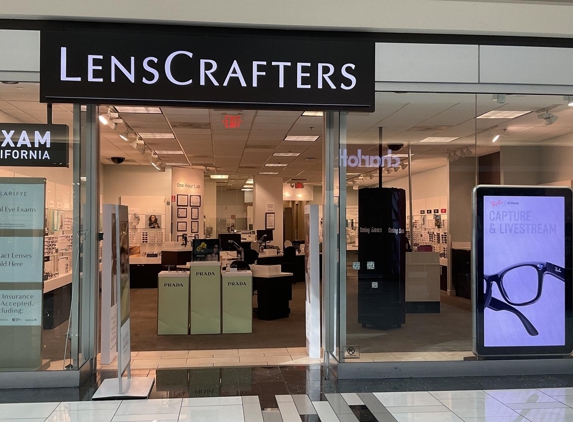 Lens Crafters - Northridge, CA