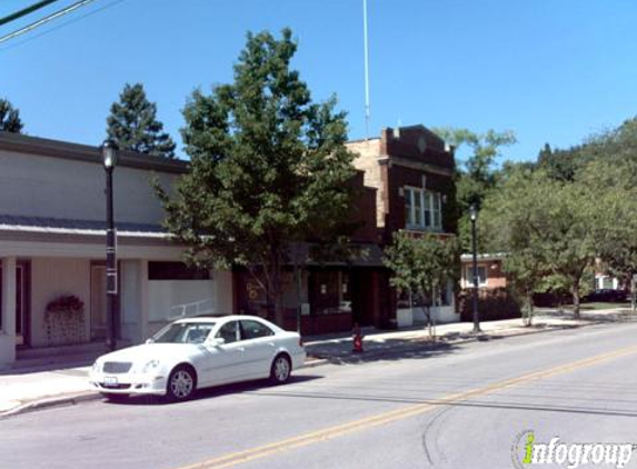 Vanity Nails & Spa - Wilmette, IL