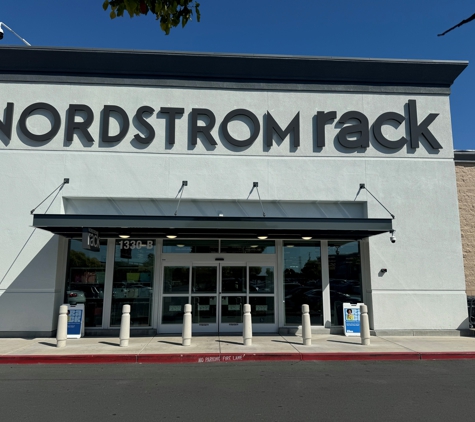 Nordstrom Rack Pinole Vista Crossing - Pinole, CA