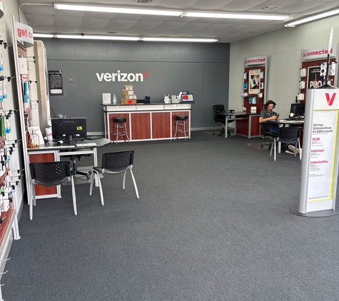 Verizon - Winnsboro, LA