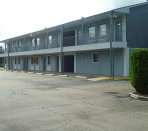 Economy Inn - Carencro, LA