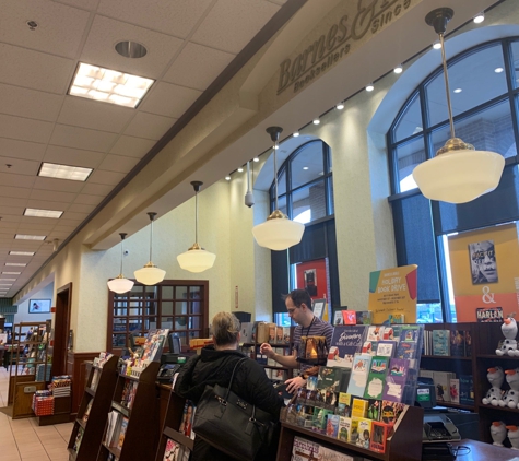 Barnes & Noble Booksellers - Columbus, OH