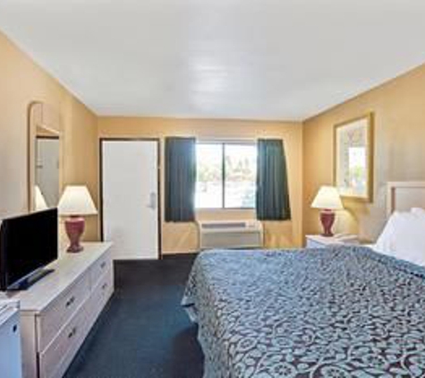 Days Inn - Whittier, CA