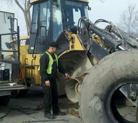 Tire Tech ( 24/7 Mobile Truck Tire Service ) - Boston, MA