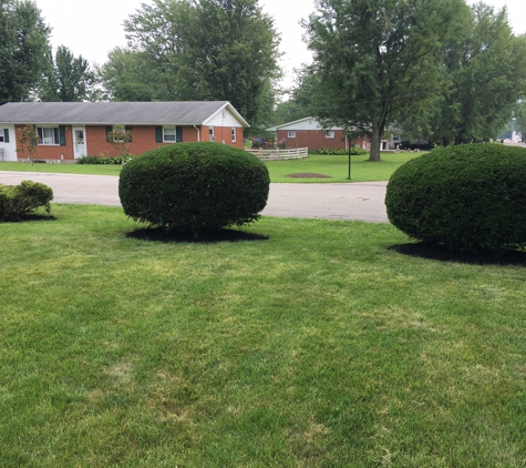 Montgomery Lawn & Landscape - Eaton, OH