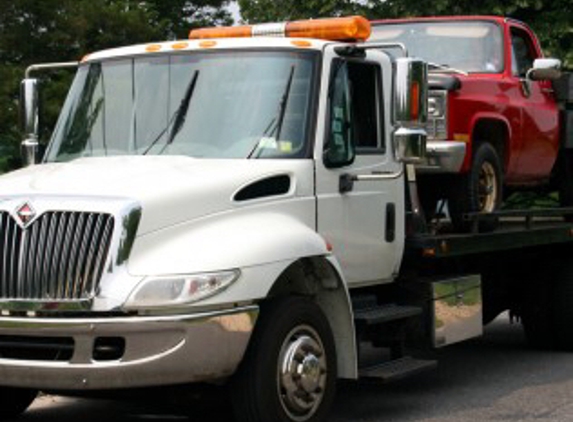 AAA Towing junk car removal & automobile salvage - Detroit, MI