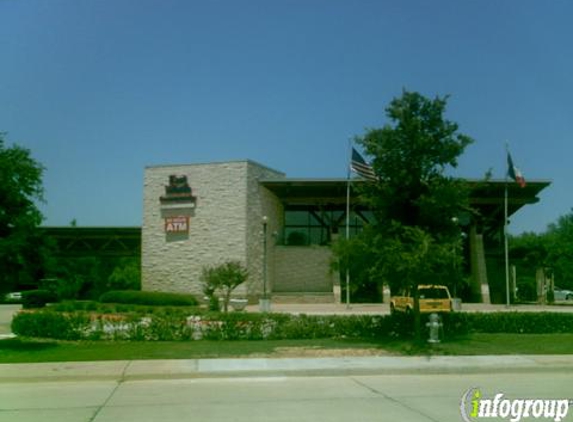 Fort Worth Community Credit Union - Arlington, TX