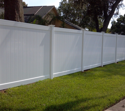 Boundary 100 Percent Pvc Fences - Richmond Hill, NY