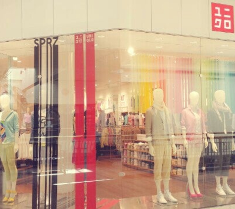 UNIQLO - San Mateo, CA