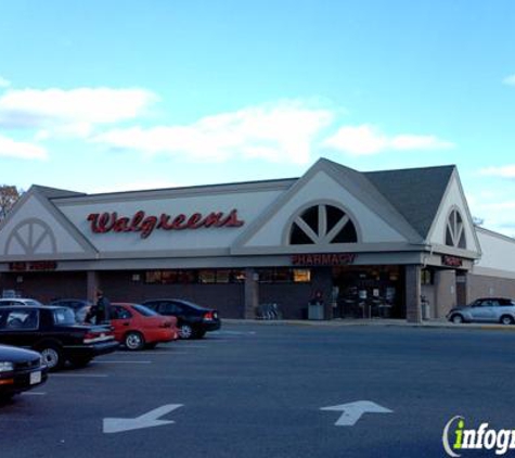 Walgreens - Wakefield, MA