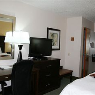 Baymont Inn & Suites - Mary Esther, FL