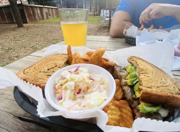 Pint and Barrel Drafthouse - Palestine, TX