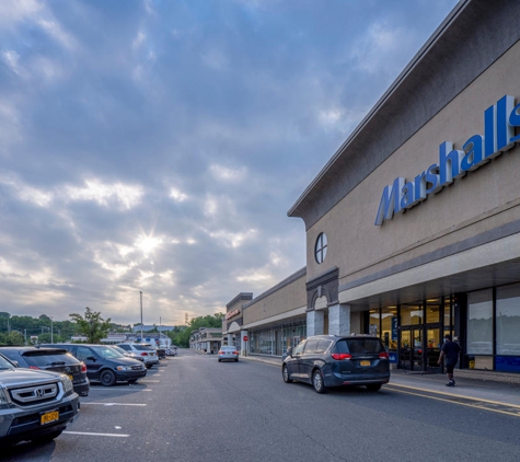 Rockland Plaza - Nanuet, NY