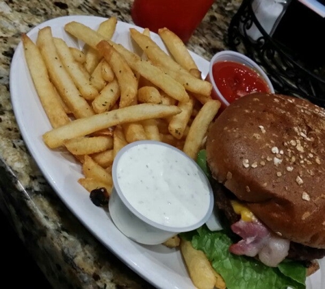 Alondra Hot Wings - Paramount, CA