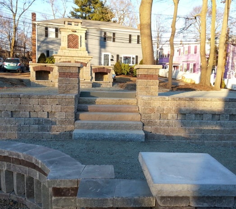 Stone Gallery Landscape & Masonry Supply - Newton Highlands, MA