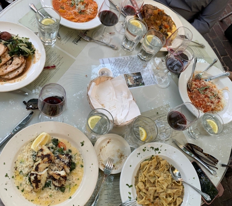 Della Santina's Trattoria - Sonoma, CA