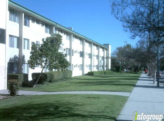 Northridge Campus Residence - Northridge, CA