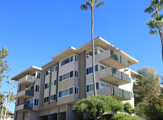 Casa Del Mar Apartments - San Diego, CA