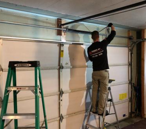 Thunder Garage Door Repair & Locksmith Services Of Vancouver - Vancouver, WA