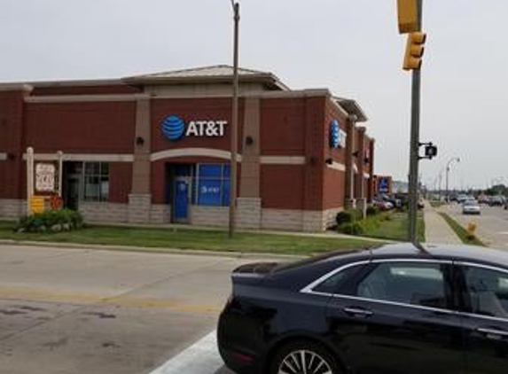 AT&T Store - Wyandotte, MI