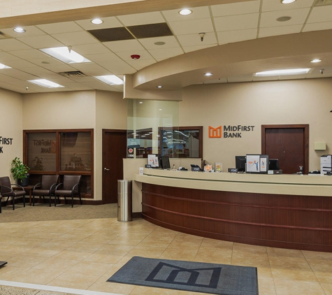 MidFirst Bank - Yukon, OK