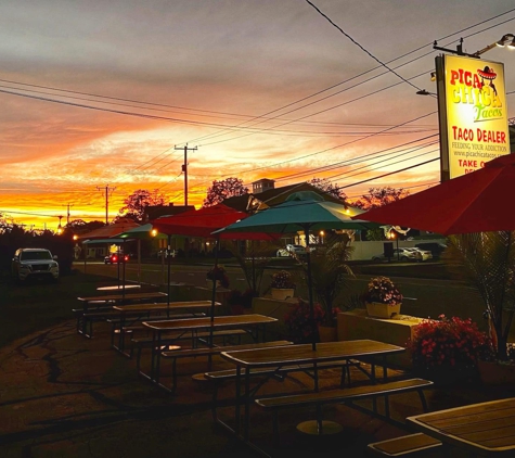 Pica Chica Tacos - Clinton, CT