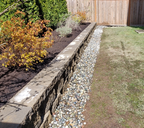 Green Earth Landscape Services - Burlington, WA. Retaining Wall