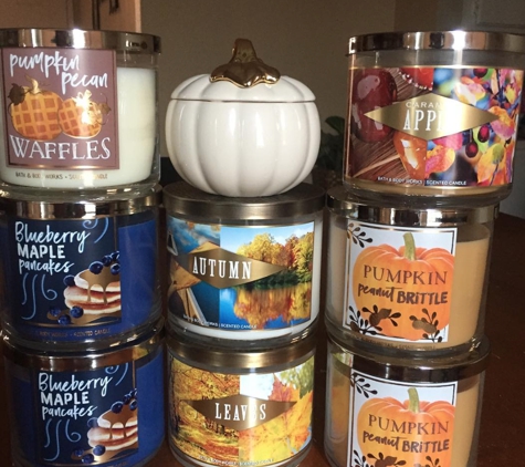 Bath & Body Works - Gaithersburg, MD. my all time favorites!