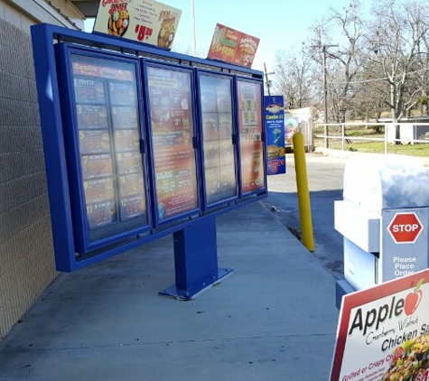 Braum's Ice Cream and Dairy Store - Hugo, OK