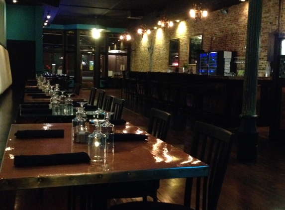 Perkeo Wine Bistro - Wilmington, NC