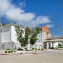 Holiday Inn Express & Suites Northwood by IHG - Hotels