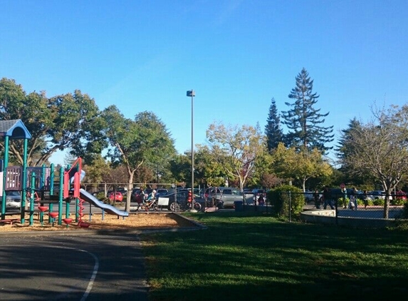Almond Elementary - Los Altos, CA