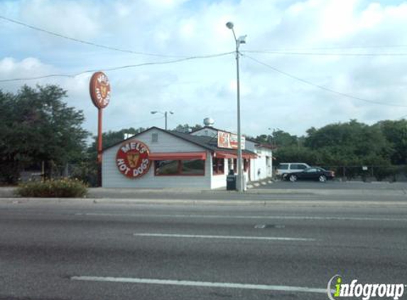 Mel's Hot Dogs - Tampa, FL