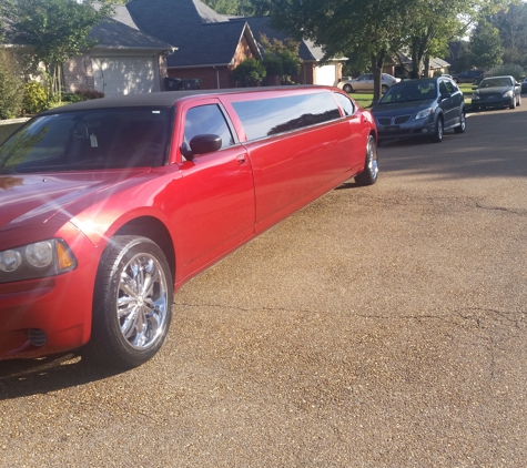 Spirit of Excellence Limousine Services - Cordova, TN