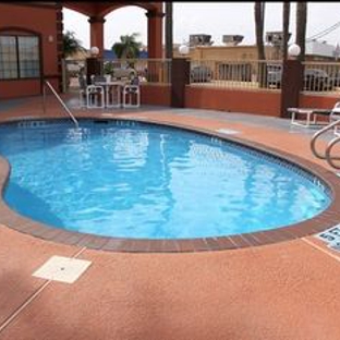 Texas Inn & Suites at La Plaza Mall and McAllen Airport - Mcallen, TX