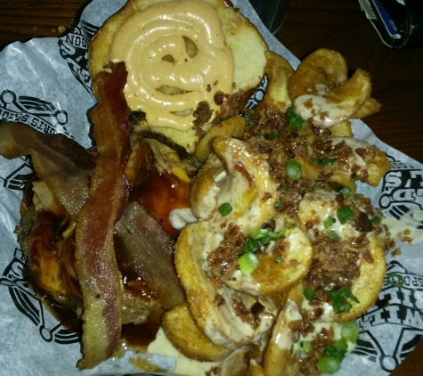 Wild Bills Sports Saloon - Apple Valley, MN