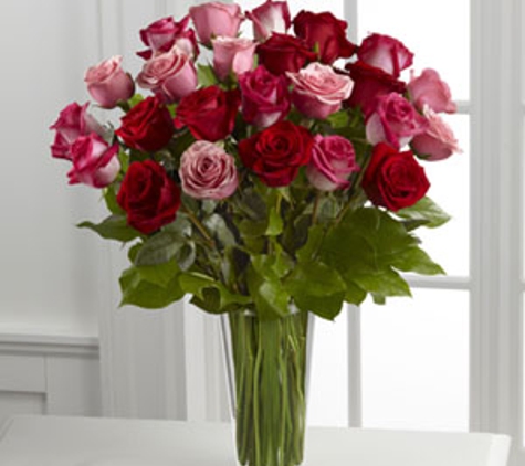 America's Florist - New York, NY. Romantic Roses By Americas Florist NYC