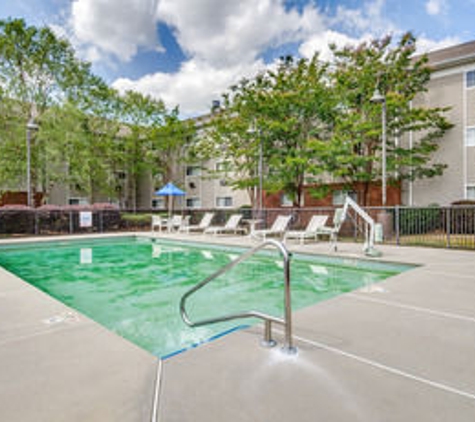 Home-Towne Suites of Concord - Concord, NC