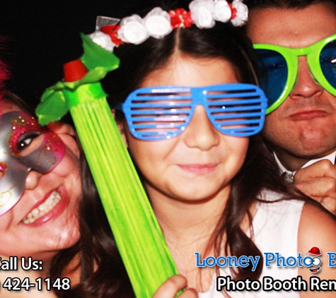 Looney Photo Booths - San Diego, CA